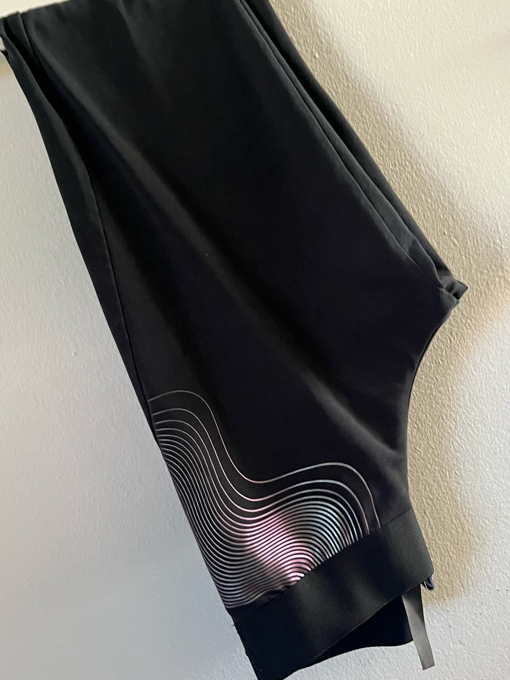 adidas Holiday Graphic Tights Black & Shiny Silver Waves size small
